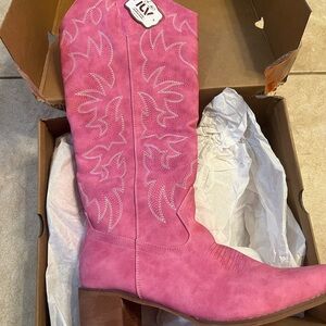 Pink Cowboy boots